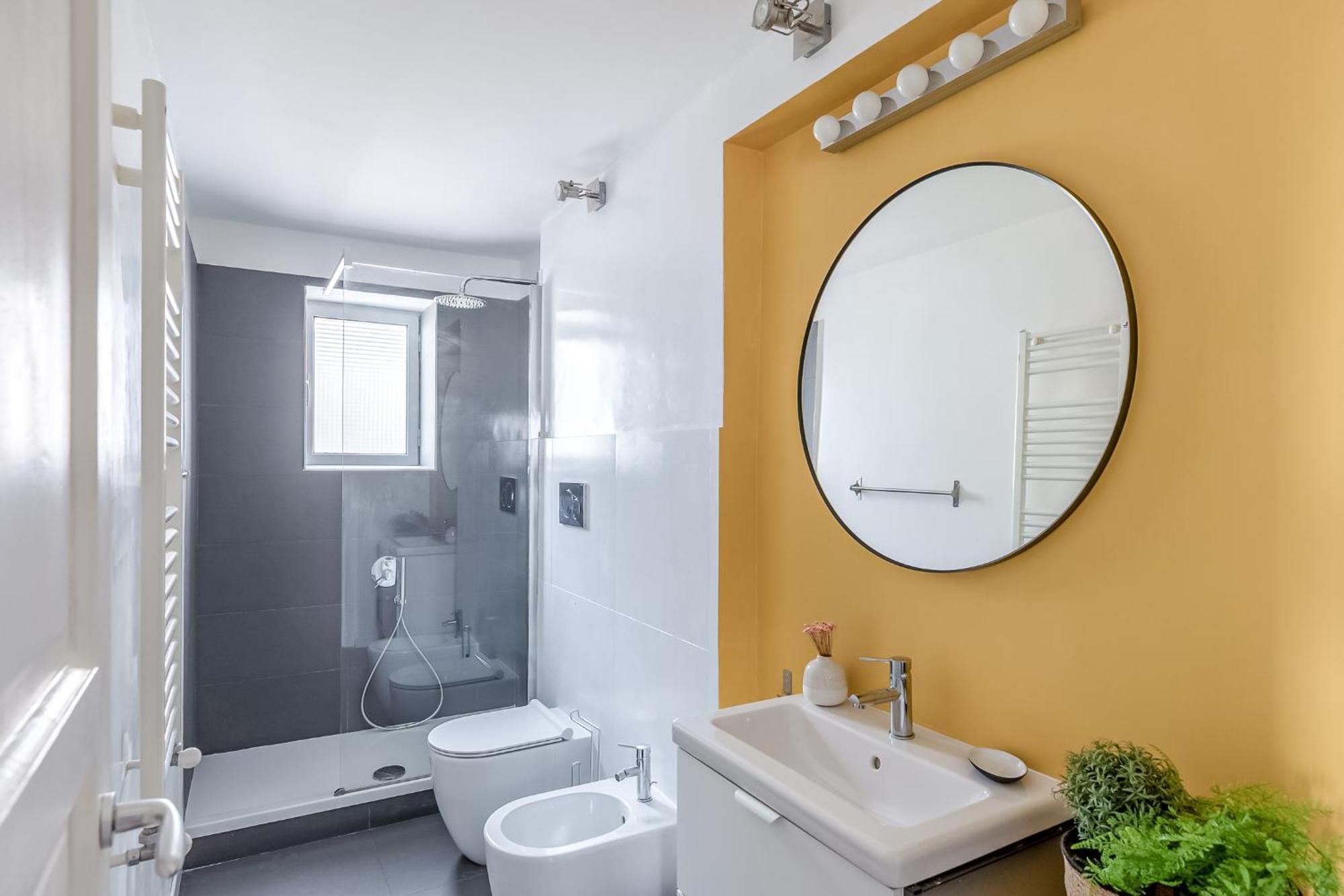 Apartment Hostly-light And Wood Midtown-near Trevi Rome
