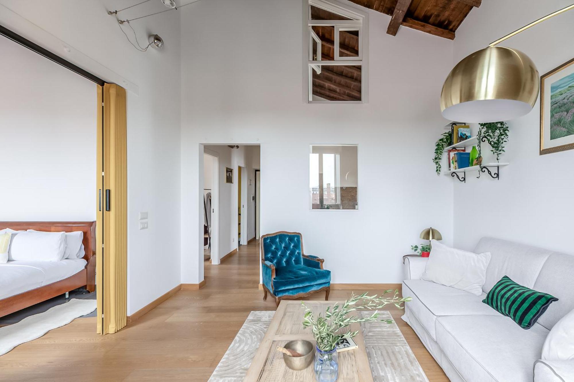 Apartment Hostly-light And Wood Midtown-near Trevi Rome